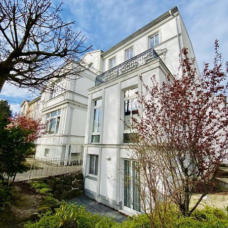 Villa Diana/Perle รอสต็อค ภายนอก รูปภาพ
